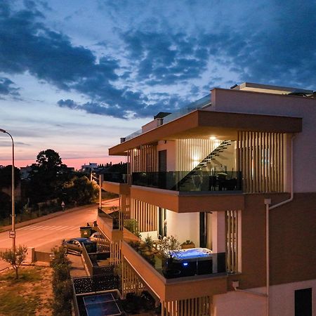 Luma Luxury Apartment With Jacuzzi Zadar Exterior photo