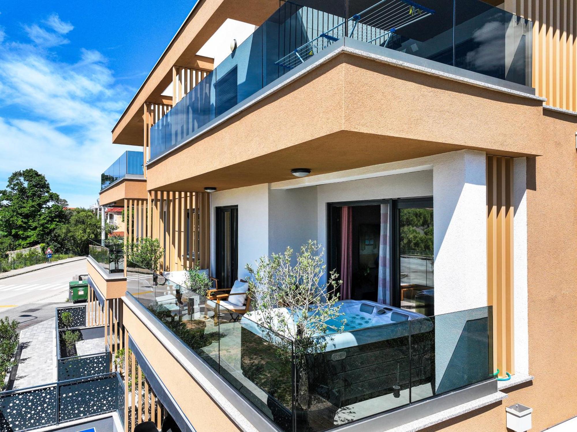 Luma Luxury Apartment With Jacuzzi Zadar Exterior photo