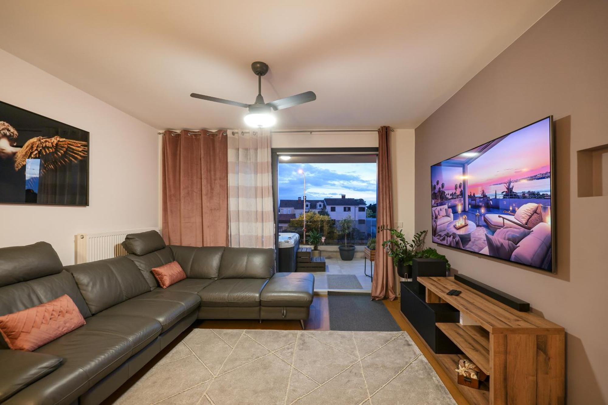 Luma Luxury Apartment With Jacuzzi Zadar Exterior photo