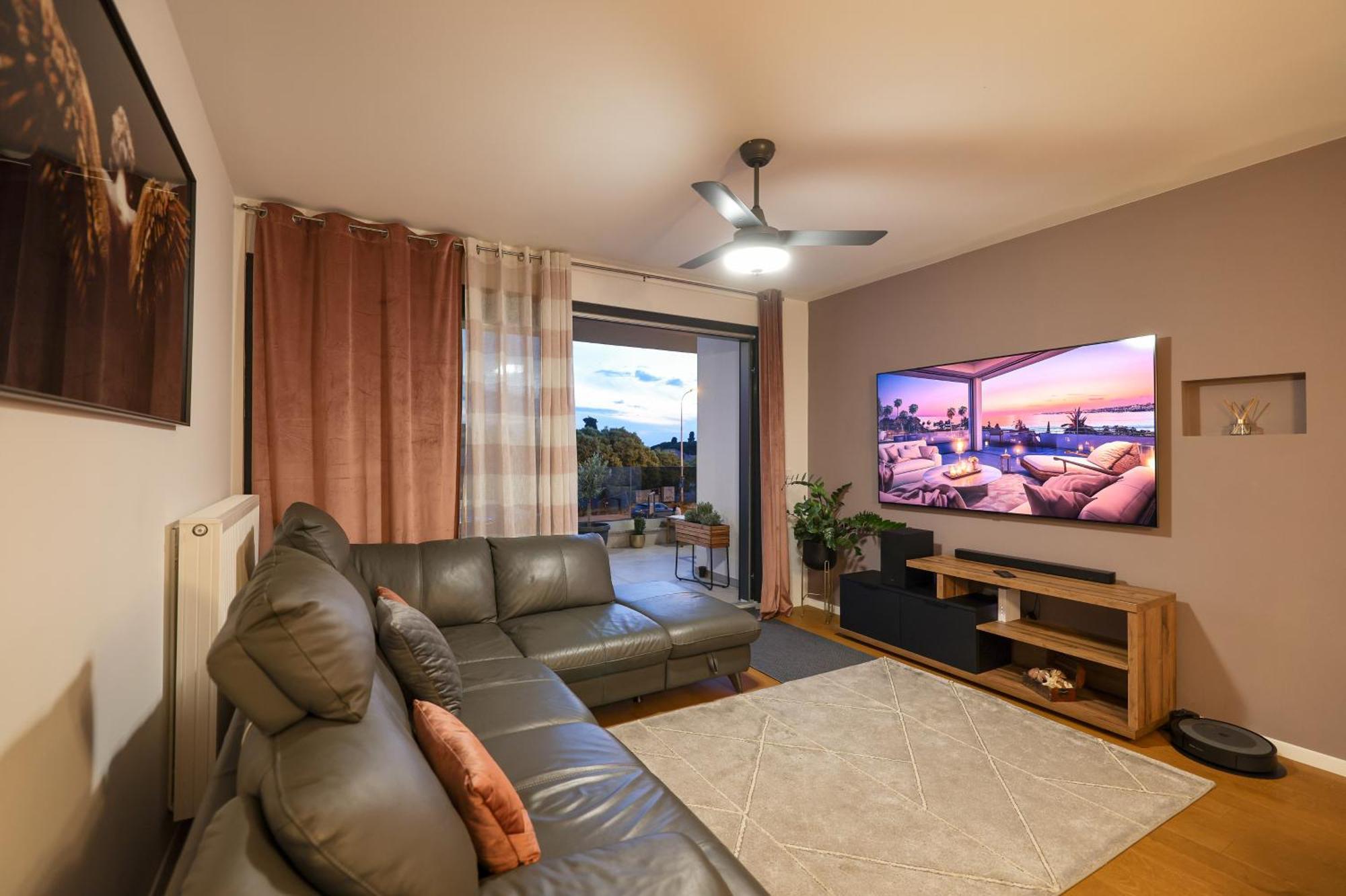 Luma Luxury Apartment With Jacuzzi Zadar Exterior photo
